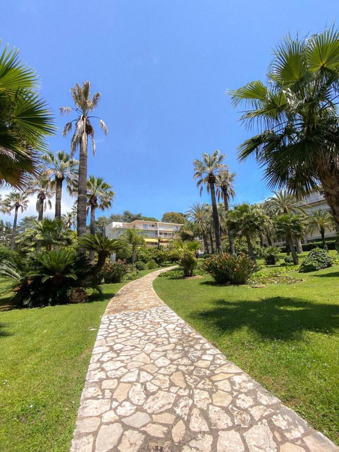 Superb Apartment In Cannes With Magnificent View ! Exterior foto